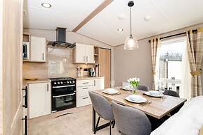 3-bed Caravan - Seton Sands - by Holiday Homes