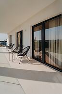 Villa Turnea With Heated Pool