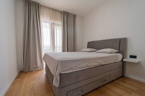 Villa Turnea With Heated Pool