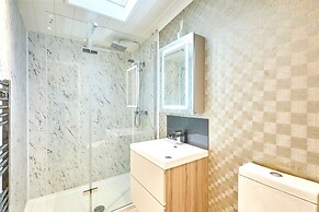 Host Stay Enzo s Lodge