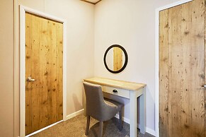 Host Stay Cherry Lodge