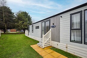 Host Stay Elegant Lodge
