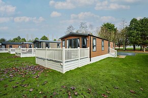 Host Stay Fairview Lodge