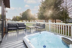 Host Stay Fairview Lodge