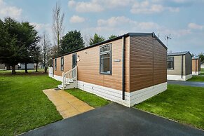 Host Stay Fairview Lodge