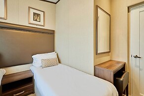 Host Stay Lakeside Gem Lodge
