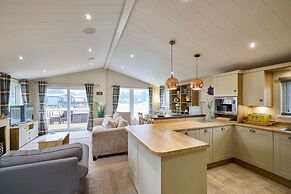 Host Stay Heathery Lodge