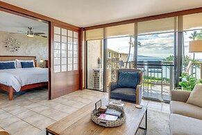 Oceanfront Maui Retreat Steps From Sugar Beach
