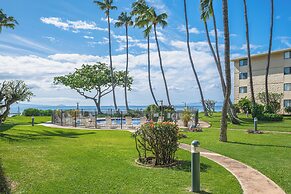 Oceanfront Maui Retreat Steps From Sugar Beach
