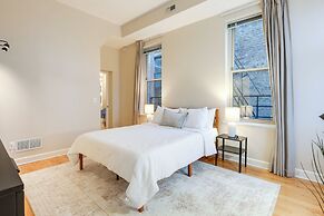 Walkable Condo Near Over-the-rhine & Hard Rock!