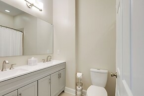 Walkable Condo Near Over-the-rhine & Hard Rock!