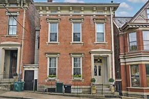 Walkable Condo Near Over-the-rhine & Hard Rock!