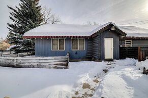 Quarter-acre Lander Cabin 7 Mi to Sinks Canyon