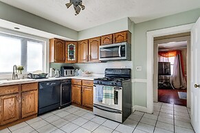 Walk to DW Field Park! Spacious Home w/ Deck