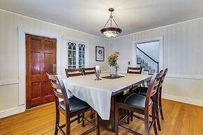 Walk to DW Field Park! Spacious Home w/ Deck