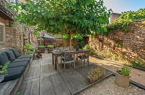 La Maison au Puits