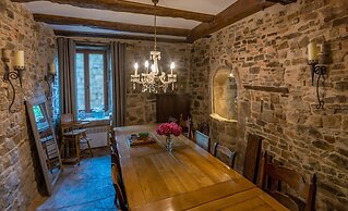 La Maison au Puits