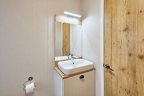 Host Stay Huckleberry Lodge
