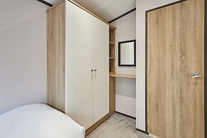 Host Stay Graceland Lodge