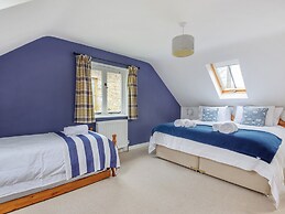 Middle Dean Farmhouse