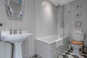 Pools Cottages | Warwickshire Countryside Luxury