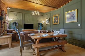 Pools Cottages | Warwickshire Countryside Luxury