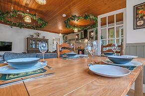 Pools Cottages | Warwickshire Countryside Luxury