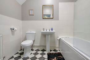 Pools Cottages | Warwickshire Countryside Luxury
