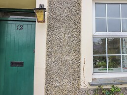 12 Glyn Terrace