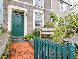 12 Glyn Terrace