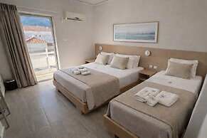 Hotel Simos
