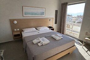 Hotel Simos