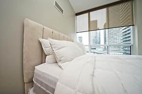 Toronto City Suites - Front St