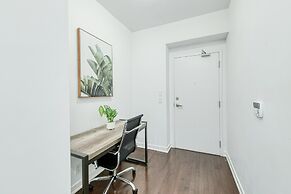 Toronto City Suites - Front St