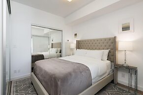 Toronto City Suites - Front St