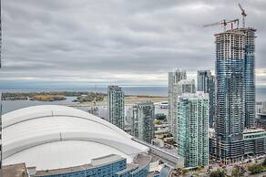 Toronto City Suites - Front St
