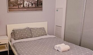 Toronto City Suites - Front St