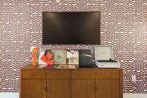 That 70s Chalet