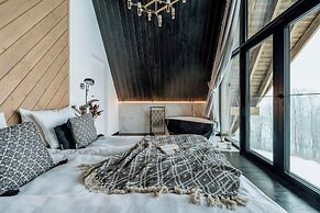 Crystal Pine Luxury Villas Jacuzzi&Sauna