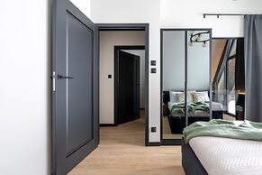 Crystal Pine Luxury Villas Jacuzzi&Sauna