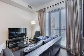 Chic Downtown Suites - By CN Tower