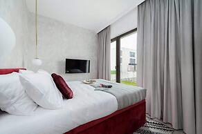 Sol Marina Q4 Apartments Basen & Welness