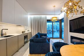 Sol Marina Q4 Apartments Basen & Welness