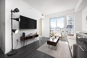 Dundas East Hotel & Suites Toronto