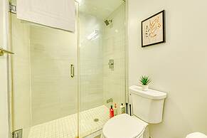 Dundas East Hotel & Suites Toronto