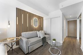 Dundas East Hotel & Suites Toronto
