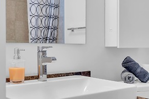 DSUITE Micro-Boutique Hotel and Towers