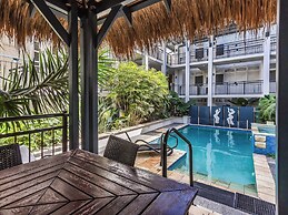 Paradiso Paradise 336 3BRM Oceanfront
