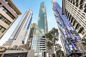 Stylish 2BR Close to Melbourne Central & QV