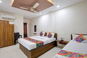 Fabhotel Grand Executive
